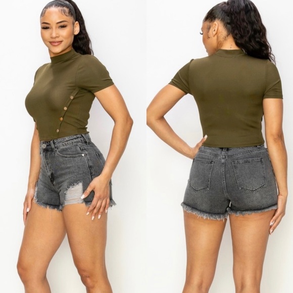 Olive ribbed crop top - Picture 2 of 4